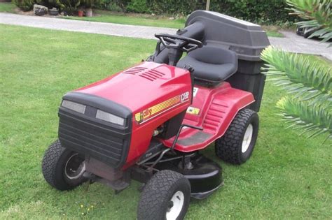 rally lawntractor lawn mower ride  lawnmower  sale armagh area  armagh county armagh