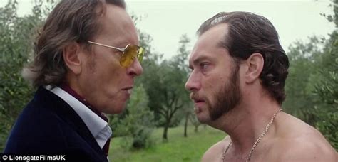 dom hemingway trailer jude law gets naked and treats viewers to his