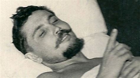 the man who cut out his own appendix bbc news