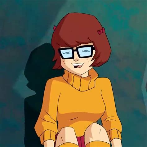 cartoon icons girl cartoon desenho scooby doo velma scooby doo