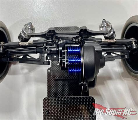 xtreme racing dual threat carbon fiber drag chassis  rustlerslash big squid rc rc car