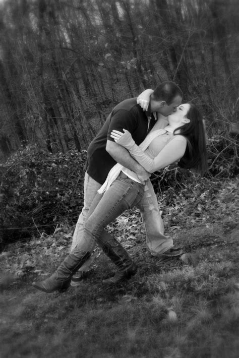 the dip kiss couple photo photography ideas pinterest couples