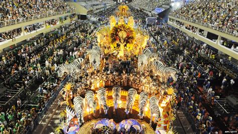 pictures carnival fever hits rio de janeiro cbbc newsround