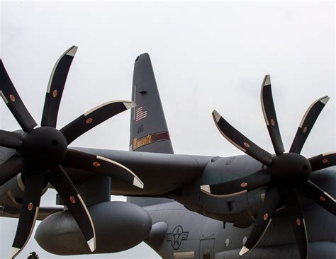 airlift wing welcomes   bladed propeller    airlift wing article