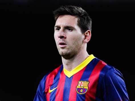 transfer news psg would bring in lionel messi if there was no limit