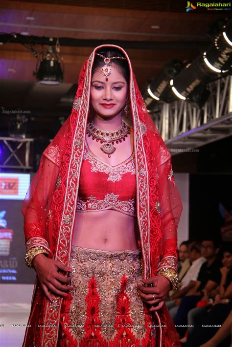 Dressing Below Navel Saree Monika Singh Hot Navel
