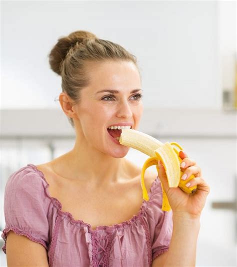 can you eat banana while breastfeeding
