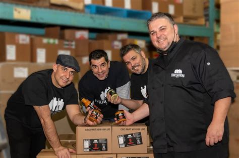 four toronto dads have started their own hot sauce line