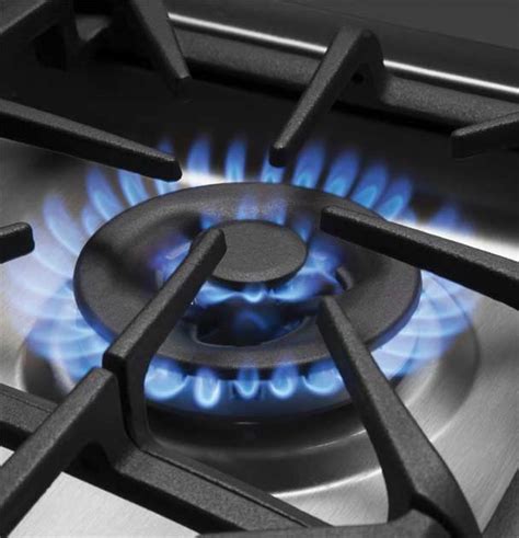 Front Control Gas Range With Tri Ring Burner Ge Appliances
