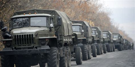 military convoys roll  separatist ukraine business insider