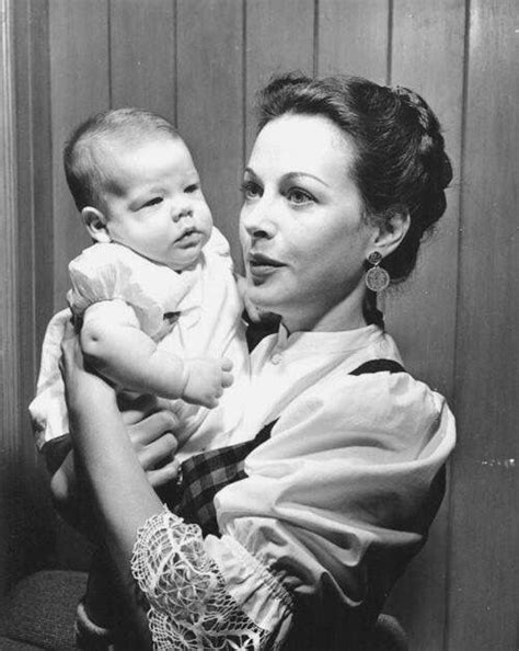 Vivien Leigh And Her Daughter Suzanne Hedy Lamarr Vivien Leigh