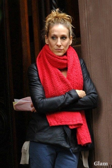 sex and the city wardrobe bing images winter cozies pinterest chunky scarves dark and