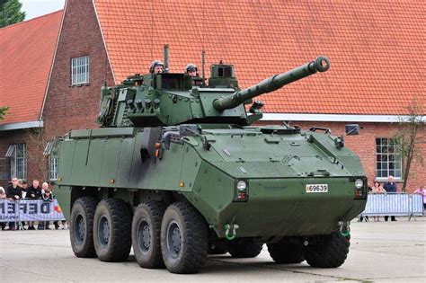 tientallen miljoenen gekost maar belgische pantservoertuigen kunnen niet vuren de morgen