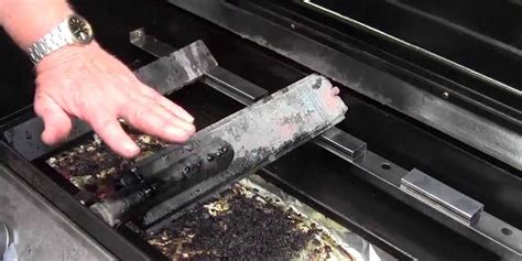 clean grill burners easy method
