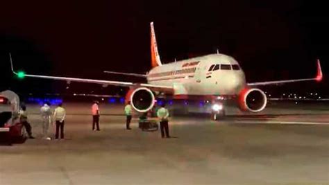 passengers  air india flight ai test positive  corona  thursday mint