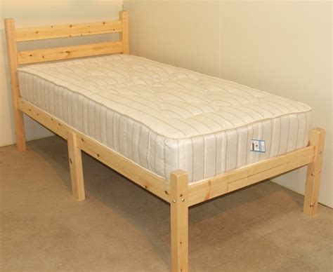 junior bed ft   ft  short single   cm sprung mattress