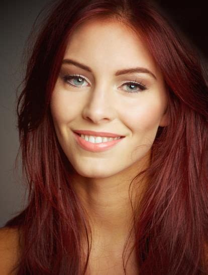 alicia endemann aleks davis via mirna onto beautiful redheads beautiful woman pinterest