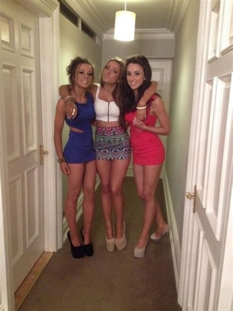 teen girls short tight dress skirt high heels sexy erotic