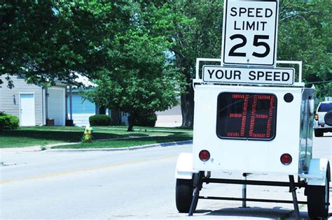 do radar speed signs slow drivers down