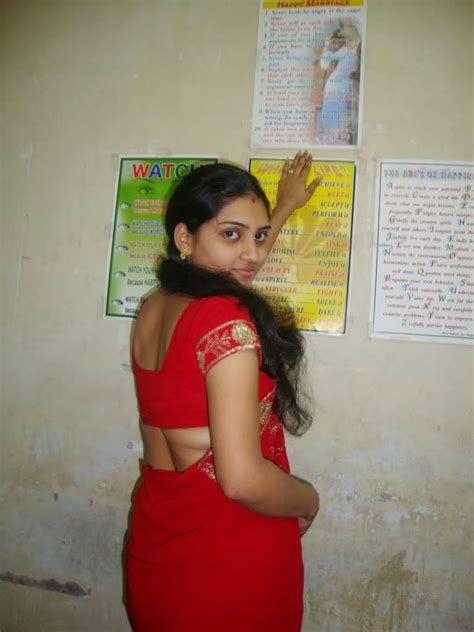 real indian girls pics 31 indian housewives and girls in saree