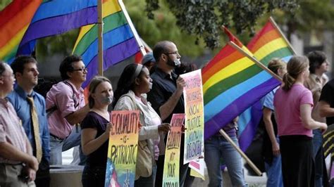 Fort Worth Offers Spousal Pension Benefits To Married Same Sex Couples