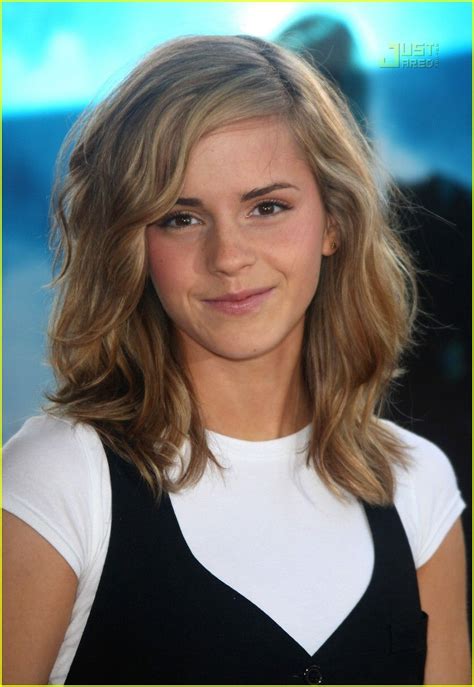 Emma Watson Is Always So Adorable Her Hair Is Gorgeous