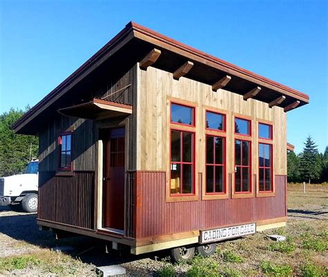 small cottage homes  sale cabin  sale tiny house listings small cottage homes small