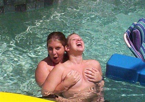 really drunk amateur girls at a pool party pichunter