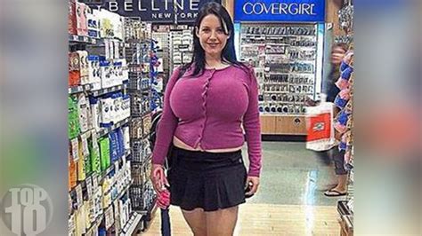 Descubrir 130 Imagen Weird People At Walmart Vn