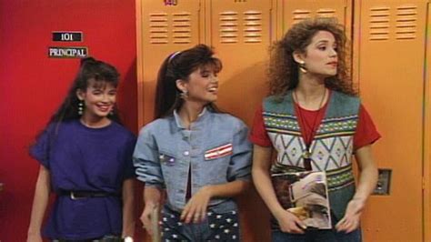 11 things you wore back to school in the 90s that are still hella dope