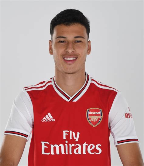 gabriel martinelli s first day as an arsenal player following €6m