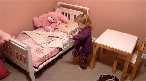 2010 12 12 Riley Sees Her Room Wmv Youtube