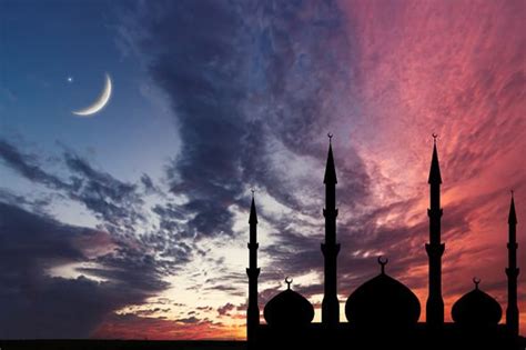 moon marks eid al fitr today   ramadan  sets   solar