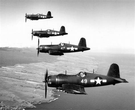 photo fu  corsair fighters fly  formation  hawaii jan