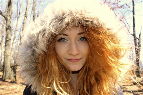 interview janet devlin on christmas cyber bullies and