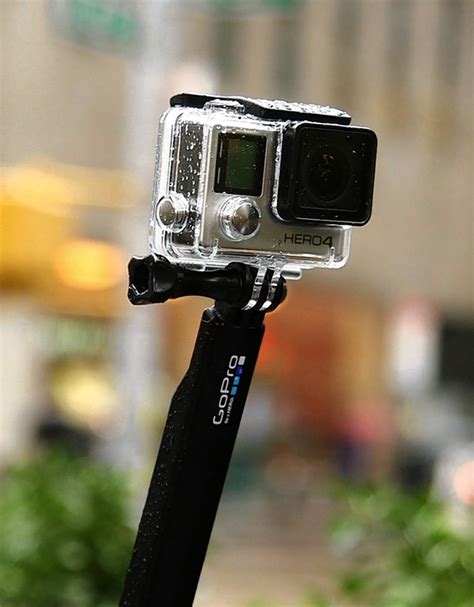 The Best Selfie Sticks Look Ridiculous Shoot Great Wsj