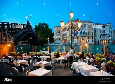 italy veneto venice restaurant  terrace  grand canal stock photo alamy
