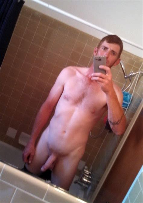 hot daddy — naked guys selfies
