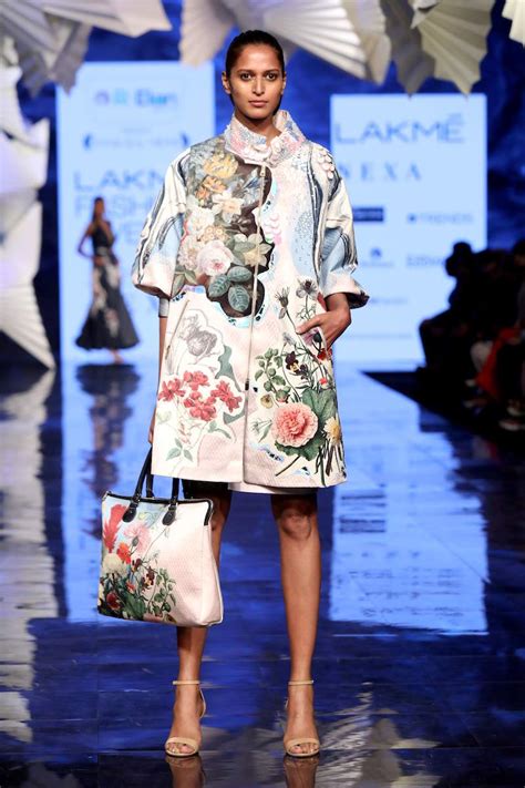 in haute pursuit we look at the hottest trends from the runways of lakme fashion week summer resort