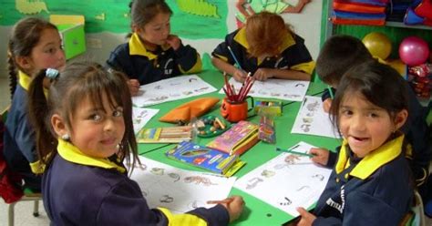otraƎducacion alternativas dentro de la educación formal el programa escuela nueva de colombia