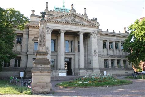 les contours du futur palais de justice expliques aux riverains