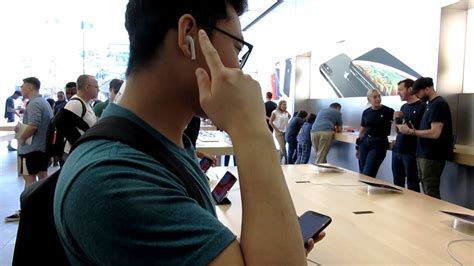 shopping    airpods   apple store youtube
