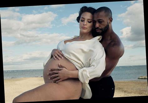 Ashley Graham Talks Sex While Pregnant This Has To Be A Normal