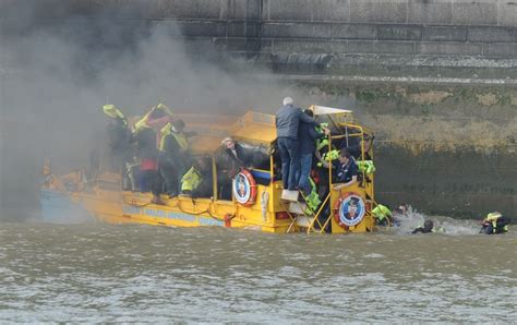 30 people rescued from river thames after duck tours boat