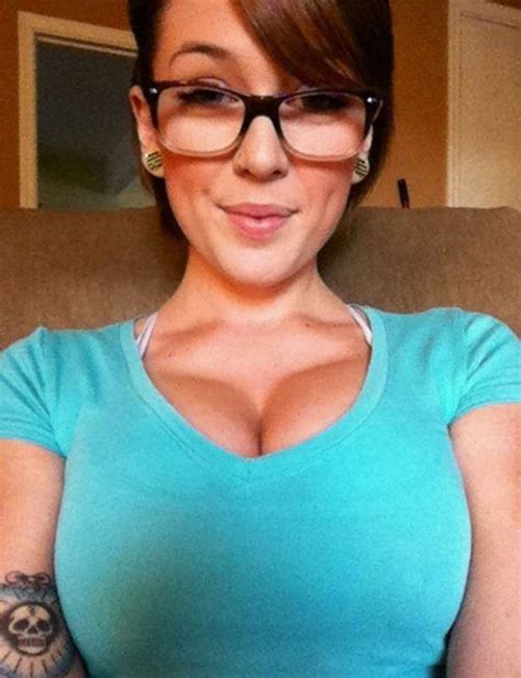 Pin On Beautiful Girls With Glasses