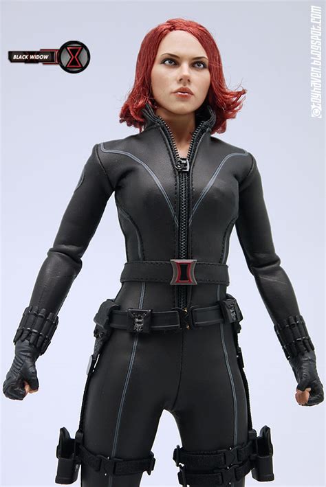 Toyhaven Review Hot Toys The Avengers Th Scale Black 31668 Hot Sex