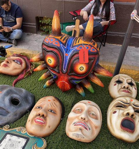 fan encuentra una impresionante majora s mask de zelda en un mercado