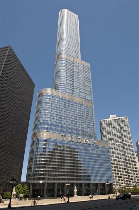 trump international hotel tower tours chicago architecture