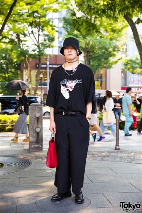 Harajuku Monochrome Streetwear W Bercerk Shall We Sex Shirt Bucket