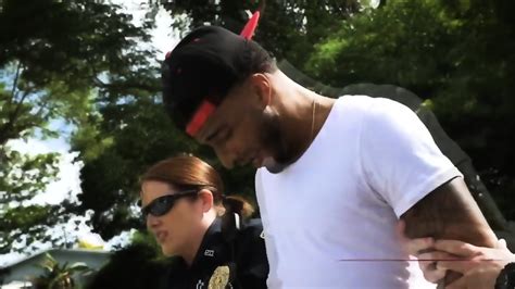 Black Rapper Gets Busted By Horny Cops That Want To Fuck Him Hard At A